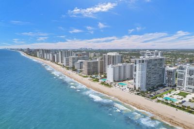 2K - 4280 Galt Ocean Dr, Condo with 2 bedrooms, 2 bathrooms and null parking in Fort Lauderdale FL | Image 1