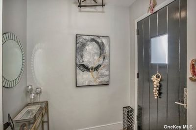 60-27 79th Street, Townhouse with 2 bedrooms, 2 bathrooms and null parking in Middle Village NY | Image 3