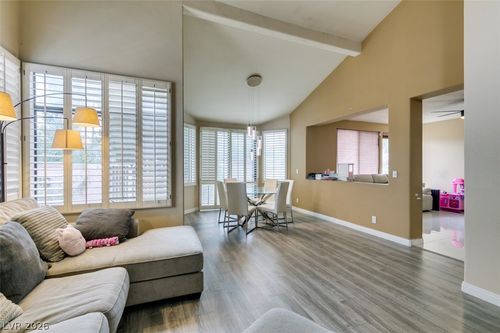 3202 Brookfield Dr, Las Vegas, NV, 89120-1938 | Card Image