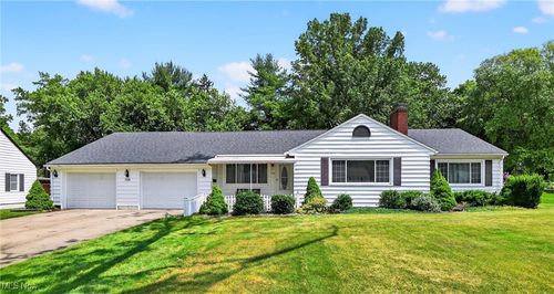 120 N Middle St, Columbiana, OH, 44408-1108 | Card Image