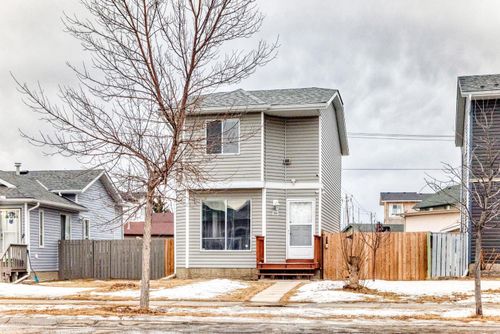 131 Taradale Dr Ne, Calgary, AB, T3J2R7 | Card Image