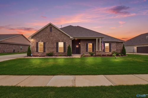 216 Nellie Faye Ln, Meridianville, AL, 35759-2810 | Card Image