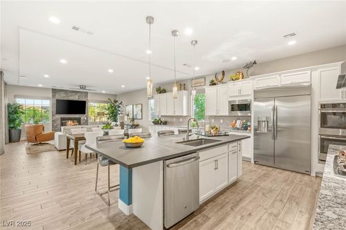 11394 Villa Bellagio Dr, Las Vegas, NV, 89141-6070 | Card Image