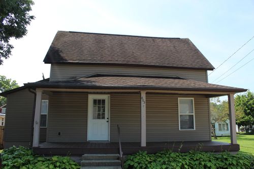 803 North St, Hebron, OH, 43025-5003 | Card Image
