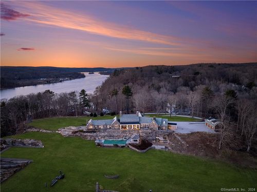 153 Ferry Rd, Lyme, CT, 06371-3015 | Card Image