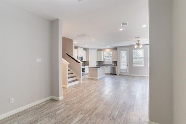 9917 Brickhouse Dr, House other with 3 bedrooms, 3 bathrooms and 2 parking in Houston TX | Image 10
