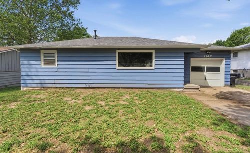 1147 Helen St, Augusta, KS, 67010-1409 | Card Image