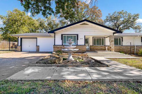 110 Pine St, Weatherford, TX, 76086-3422 | Card Image