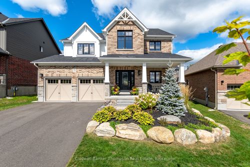71 Eaglecrest Ave, Huntsville, ON, P1H0G5 | Card Image