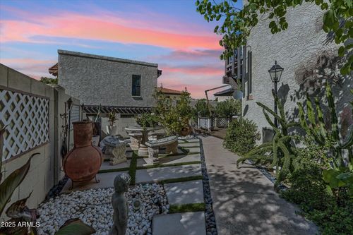 1-1811 E Hayward Ave, Phoenix, AZ, 85020-4472 | Card Image