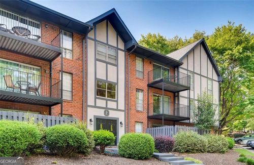 f30-6851 Roswell Rd, Sandy Springs, GA, 30328-2419 | Card Image
