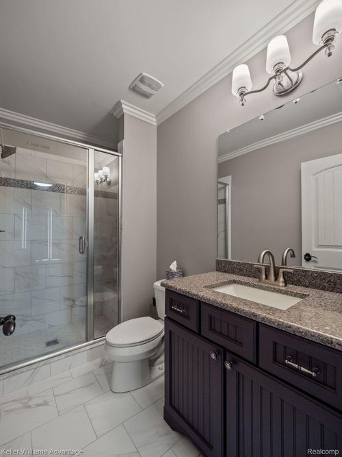20971 Pomino Dr, Northville, MI, 48167-9384 | Card Image