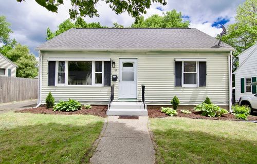 63 Grandview St, Springfield, MA, 01118-1108 | Card Image