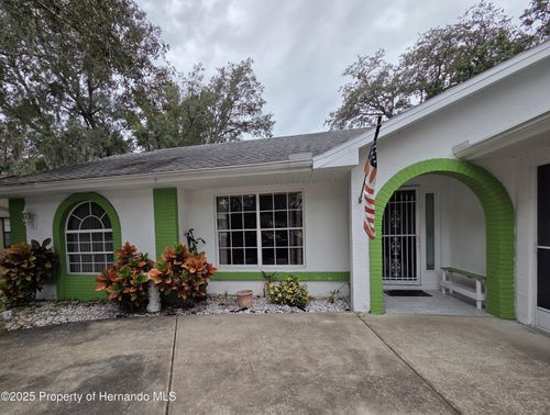 7605 Landmark Dr, Spring Hill, FL, 34606-6414 | Card Image