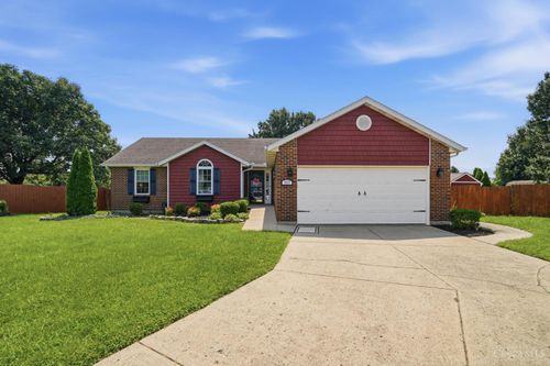 927 Golden Meadows Ct, Trenton, OH, 45067-9608 | Card Image
