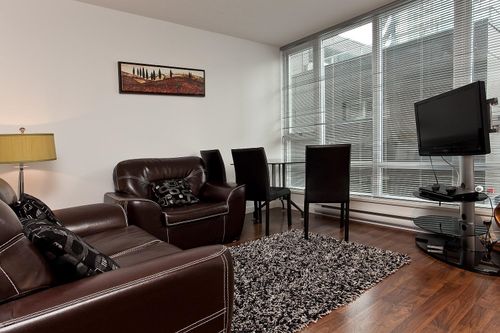 501-233 Robson St, Vancouver, BC, V6B0E8 | Card Image