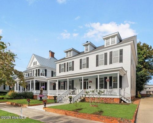 210 New St, New Bern, NC, 28560-4953 | Card Image
