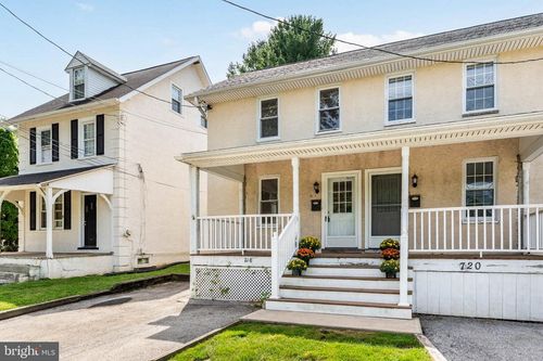 718 E Railroad Ave, Bryn Mawr, PA, 19010-3843 | Card Image