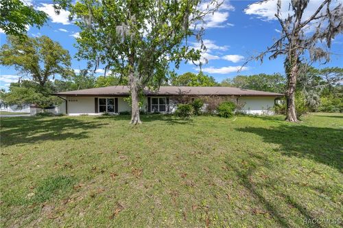9000 Sw 204th Cir, DUNNELLON, FL, 34431-5725 | Card Image