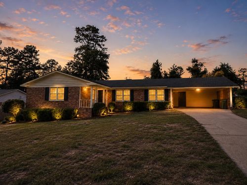 1212 Dellwood Dr, Valdosta, GA, 31602-2332 | Card Image