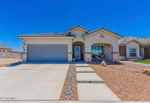 13816 Paseo Celeste Dr, Horizon City, TX, 79928-8454 | Card Image