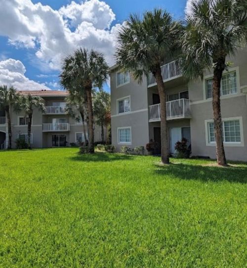 unit-105-5550 Wiles Rd, Coconut Creek, FL, 33073 | Card Image