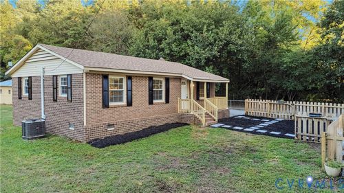 11182 Tinsley Dr, Ashland, VA, 23005-7219 | Card Image