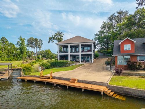 227 Long Island Dr, Hot Springs, AR, 71913-9635 | Card Image