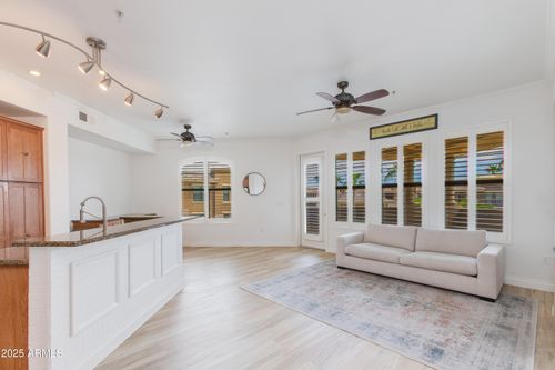 3024-7601 E Indian Bend Rd, Scottsdale, AZ, 85250-4624 | Card Image