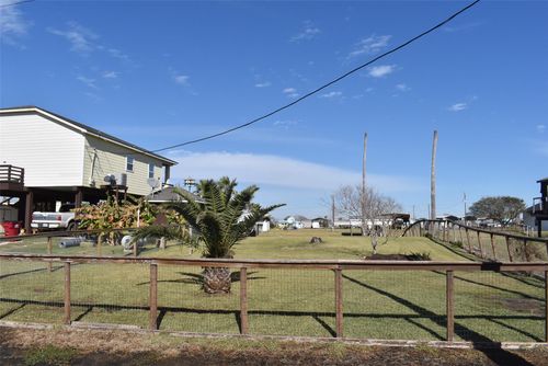 1197 County Road 202, Sargent, TX, 77414-7553 | Card Image