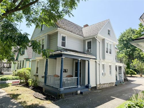 817 Meigs St, Rochester, NY, 14620-2427 | Card Image