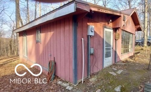 4305 Belt Ln, Martinsville, IN, 46151-8948 | Card Image