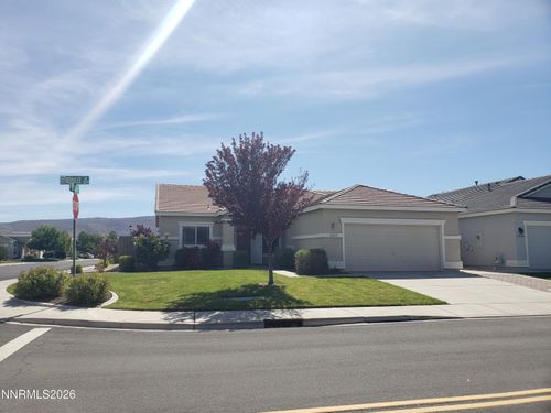 10210 Robilee Dr, Reno, NV, 89521-3061 | Card Image