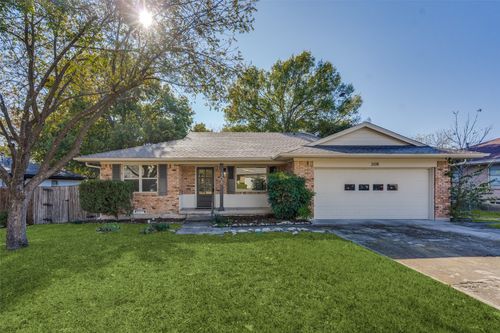 308 Allenwood Dr, Allen, TX, 75002-2833 | Card Image