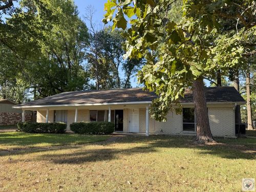 105 Woodbriar Way, Wake Village, TX, 75501 | Card Image