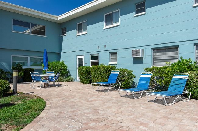 APT-6 - 6000 2 Nd St E, Condo with 2 bedrooms, 2 bathrooms and null parking in ST PETE BEACH FL | Image 18