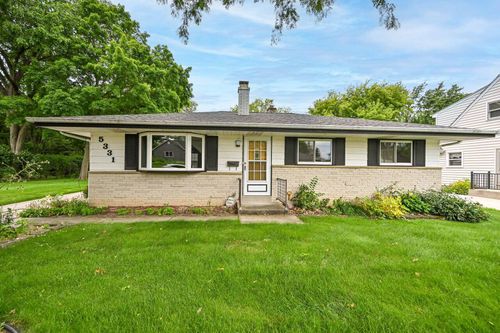 5331 S Mccreedy Avenue, Cudahy, WI, 53110 | Card Image