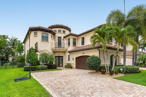 16659 Ambassador Bridge Rd, Delray Beach, FL, 33446-5682 | Card Image