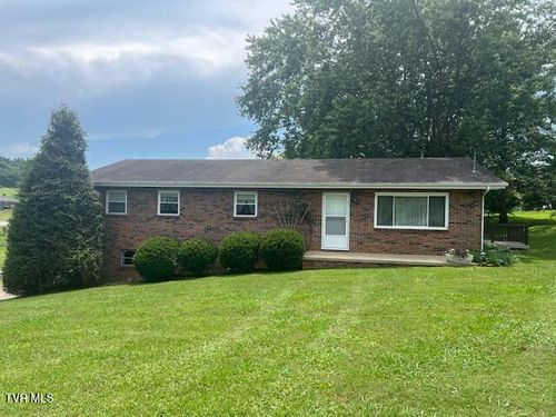 117 Crescent Dr, Bristol, TN, 37620-8315 | Card Image