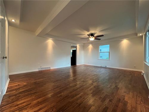 4215 Summit St, Leavenworth, KS, 66048-4836 | Card Image