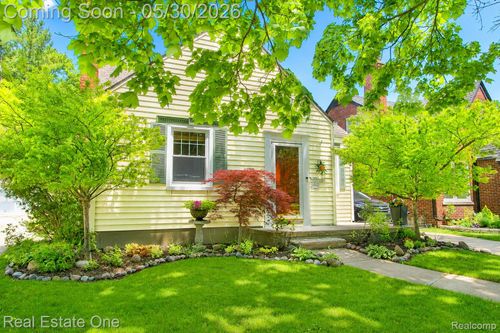 22108 Military St, Dearborn, MI, 48124-2781 | Card Image