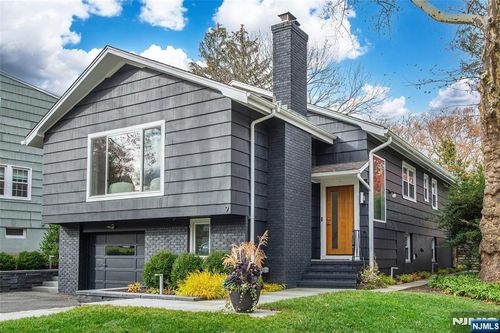 9 Windermere Rd, Montclair, NJ, 07043-2543 | Card Image