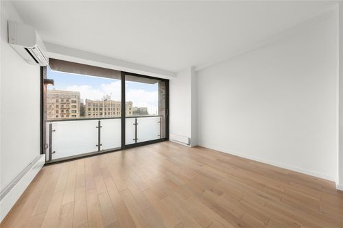 apt-2a-40 Pinehurst Ave, New York, NY, 10033-5542 | Card Image