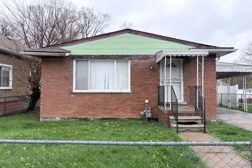 9377 Bessemore Street, Detroit, MI, 48213 | Card Image