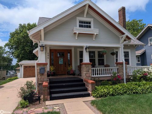 606 Barnes St, Ida Grove, IA, 51445-1615 | Card Image