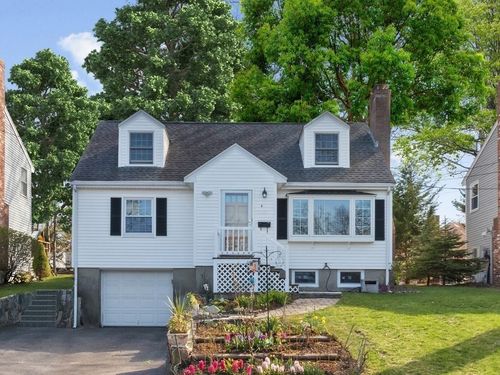 6 Virginia Rd, Waltham, MA, 02453-1546 | Card Image