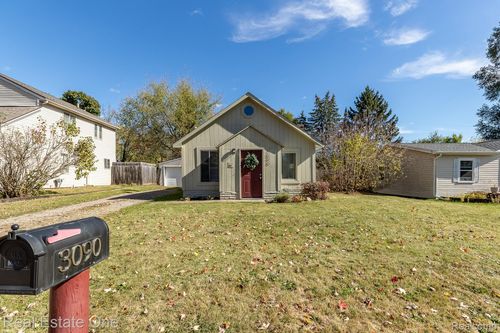 3090 Hill Rd, Auburn Hills, MI, 48326-1629 | Card Image