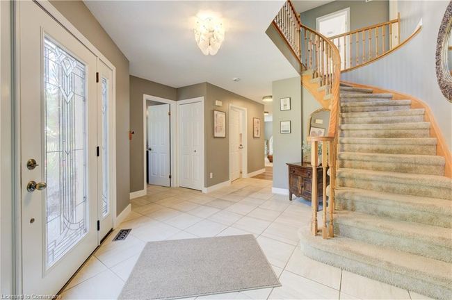 7664 Maltby Rd E, House other with 4 bedrooms, 3 bathrooms and 12 parking in Puslinch ON | Image 5