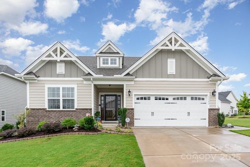 1157 Overlake Dr, Belmont, NC, 28012-0099 | Card Image