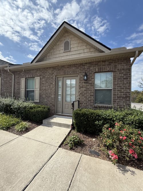 400 Buchanan Ct, Columbia, TN, 38401-1064 | Card Image